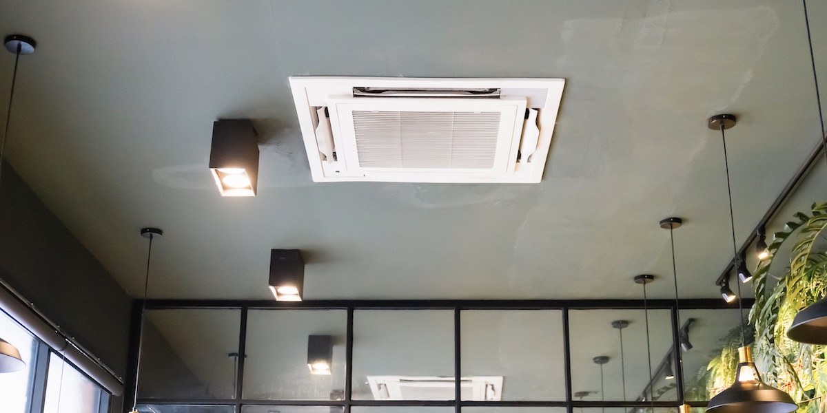 Modern Ceiling Mounted Cassette Type Air Conditioning System In Coffee Shop